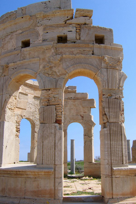 20060327x_LeptisMagnaMarket