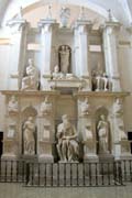 20120607b_RomeMichelangeloMoses